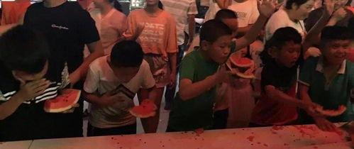 温县网红吃瓜事件视频播放,视频播放引发全网热议